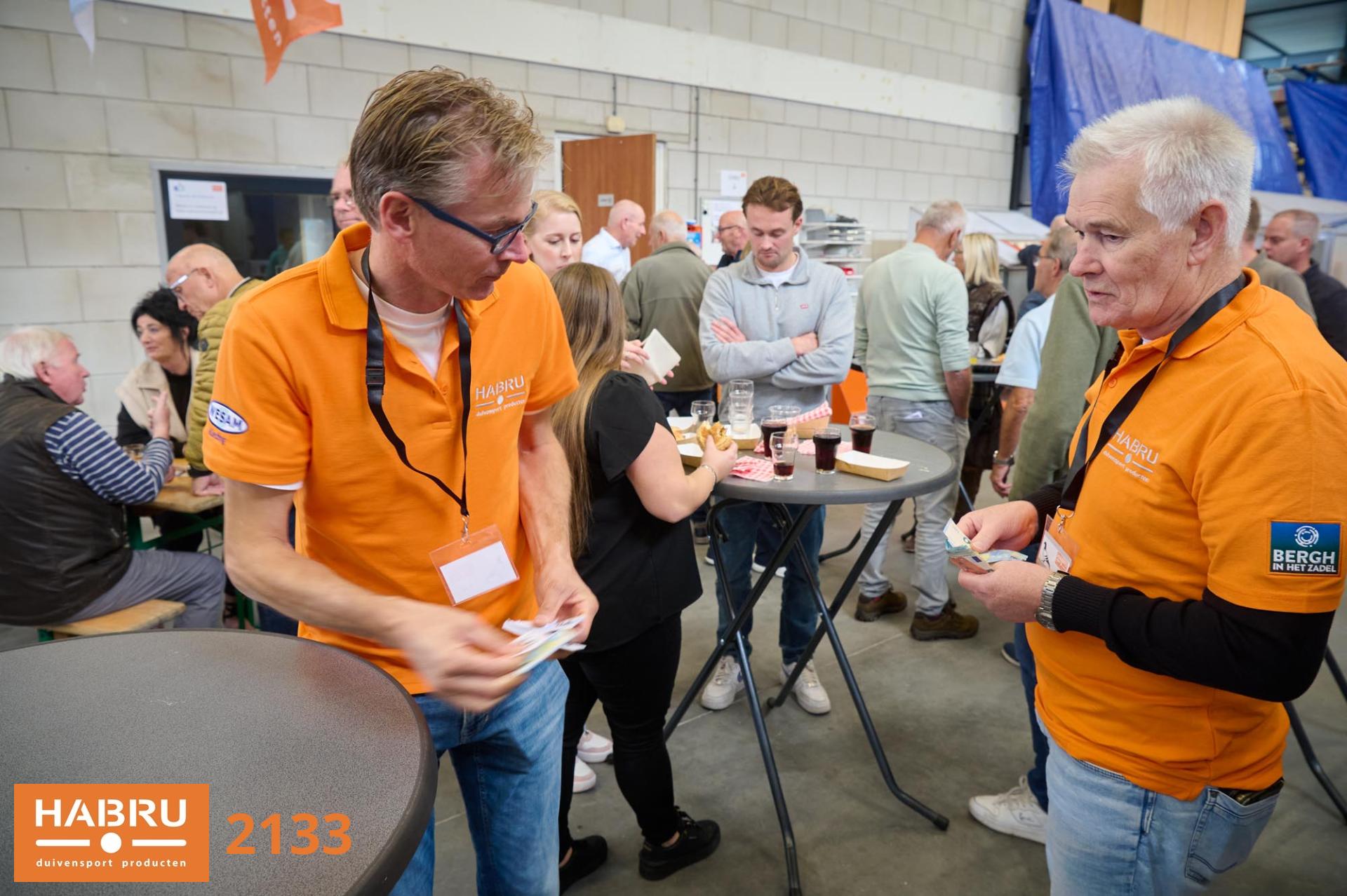 Foto 2133: Duivendag-106.jpg